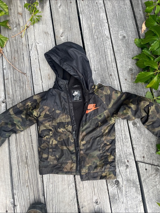 Nike Other - Nike Kids Camo Hooded Rain Jacket - Black, Olive & Orange Logo